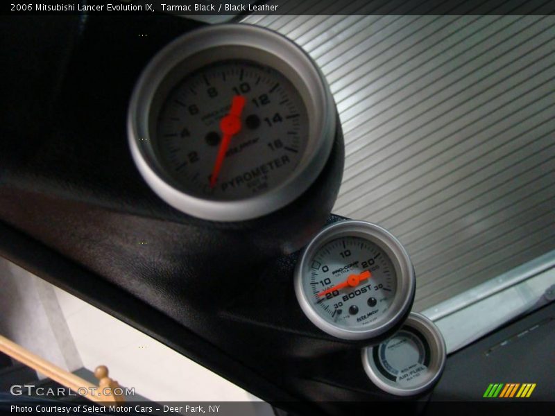 Tarmac Black / Black Leather 2006 Mitsubishi Lancer Evolution IX
