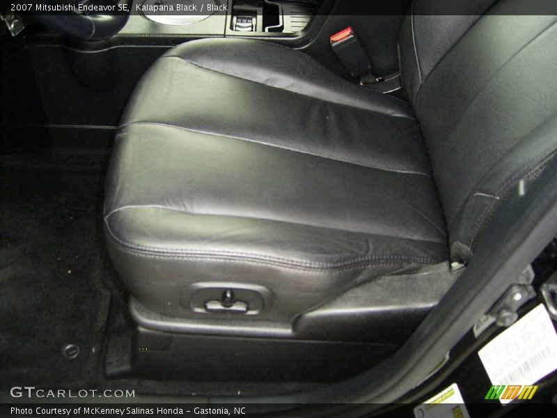 Kalapana Black / Black 2007 Mitsubishi Endeavor SE