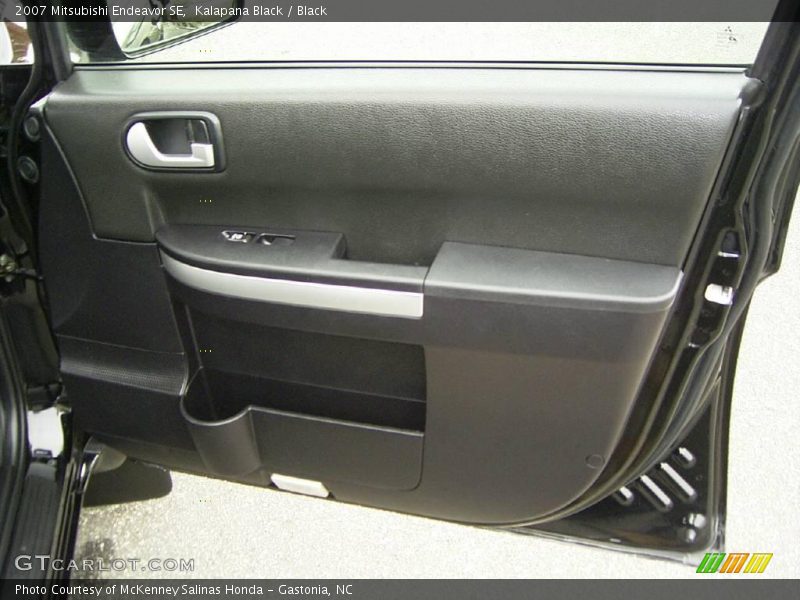 Kalapana Black / Black 2007 Mitsubishi Endeavor SE