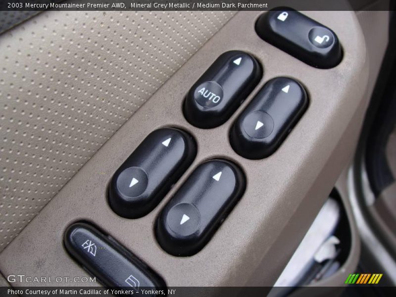 Mineral Grey Metallic / Medium Dark Parchment 2003 Mercury Mountaineer Premier AWD