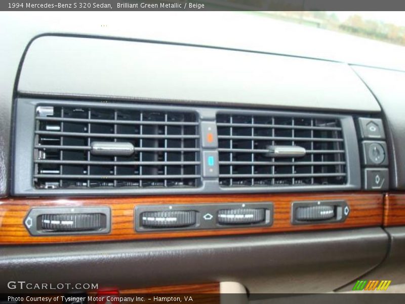 Brilliant Green Metallic / Beige 1994 Mercedes-Benz S 320 Sedan