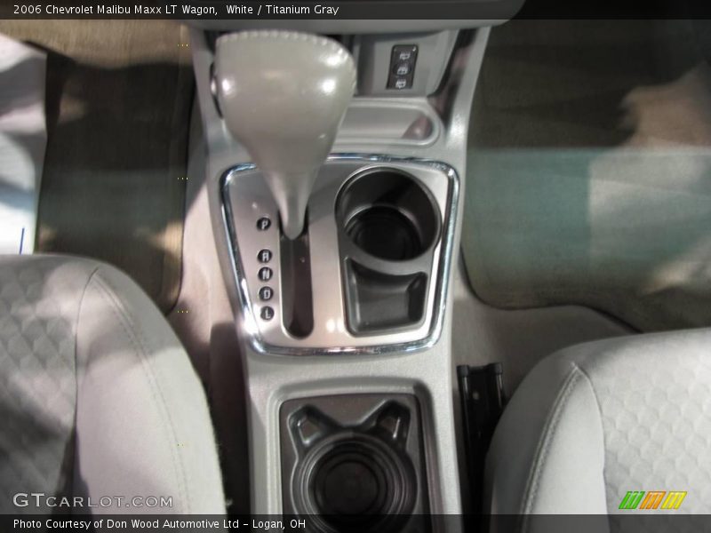 White / Titanium Gray 2006 Chevrolet Malibu Maxx LT Wagon