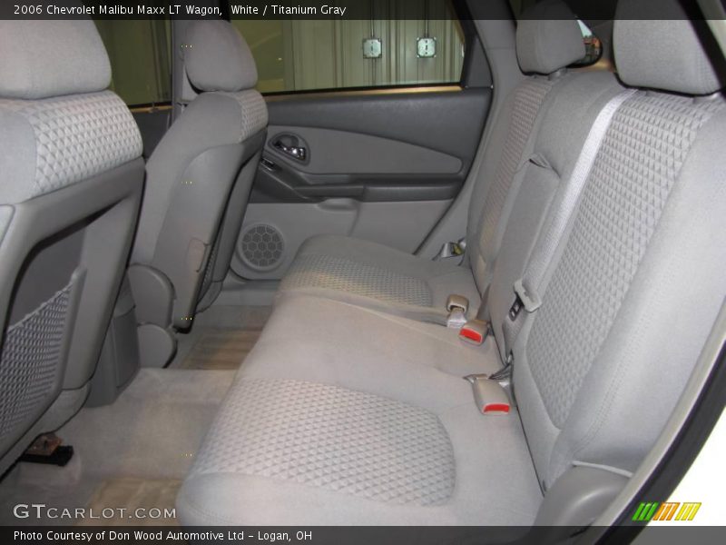 White / Titanium Gray 2006 Chevrolet Malibu Maxx LT Wagon