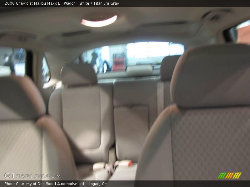 White / Titanium Gray 2006 Chevrolet Malibu Maxx LT Wagon