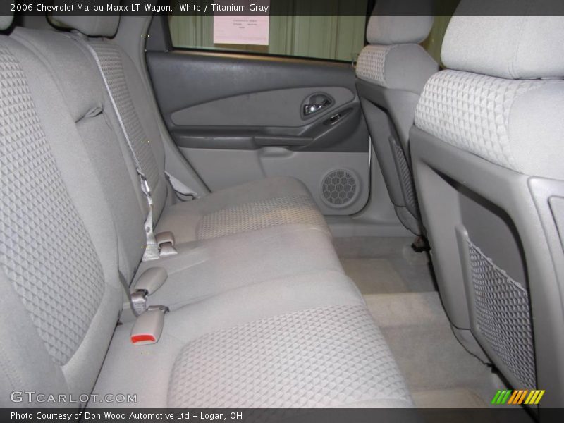 White / Titanium Gray 2006 Chevrolet Malibu Maxx LT Wagon