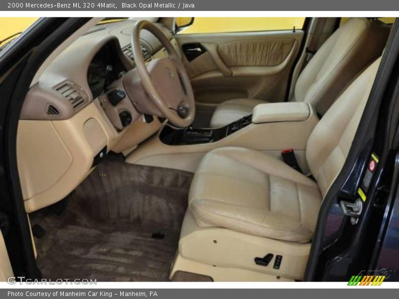 Black Opal Metallic / Java 2000 Mercedes-Benz ML 320 4Matic