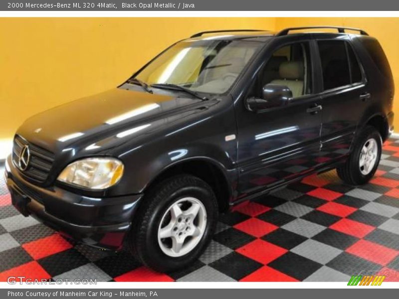 Black Opal Metallic / Java 2000 Mercedes-Benz ML 320 4Matic