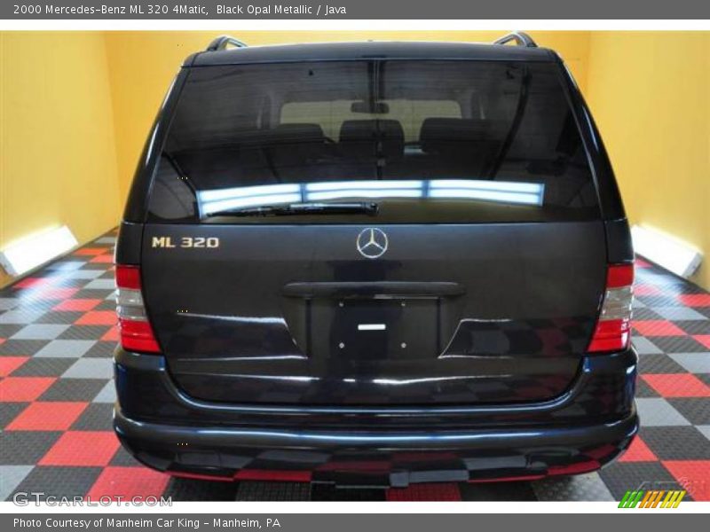 Black Opal Metallic / Java 2000 Mercedes-Benz ML 320 4Matic