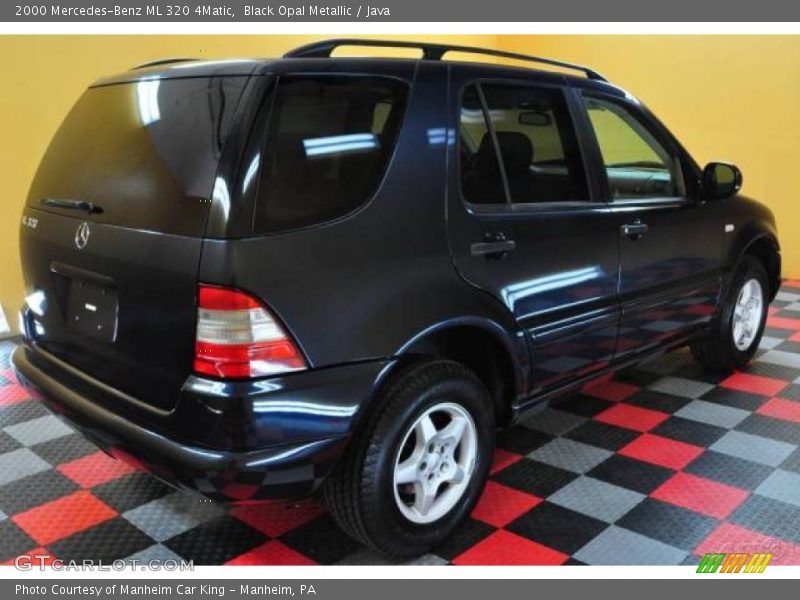 Black Opal Metallic / Java 2000 Mercedes-Benz ML 320 4Matic