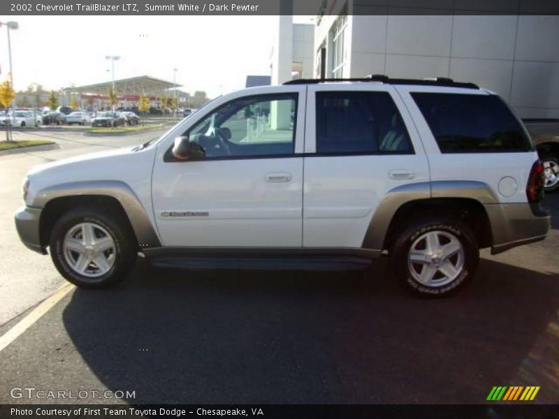 Summit White / Dark Pewter 2002 Chevrolet TrailBlazer LTZ