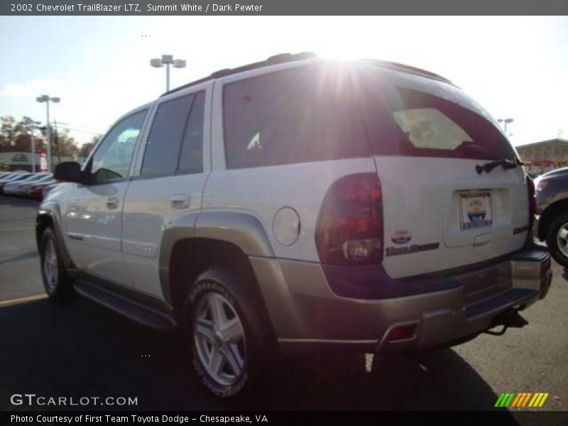Summit White / Dark Pewter 2002 Chevrolet TrailBlazer LTZ