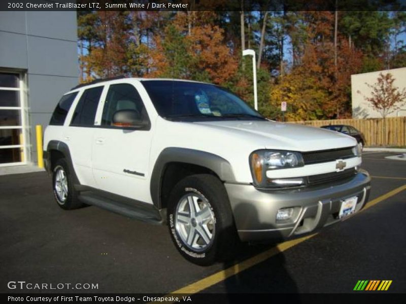 Summit White / Dark Pewter 2002 Chevrolet TrailBlazer LTZ