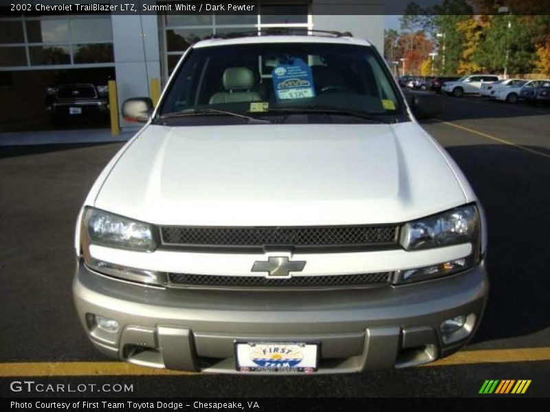 Summit White / Dark Pewter 2002 Chevrolet TrailBlazer LTZ
