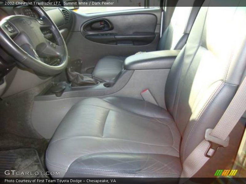 Summit White / Dark Pewter 2002 Chevrolet TrailBlazer LTZ