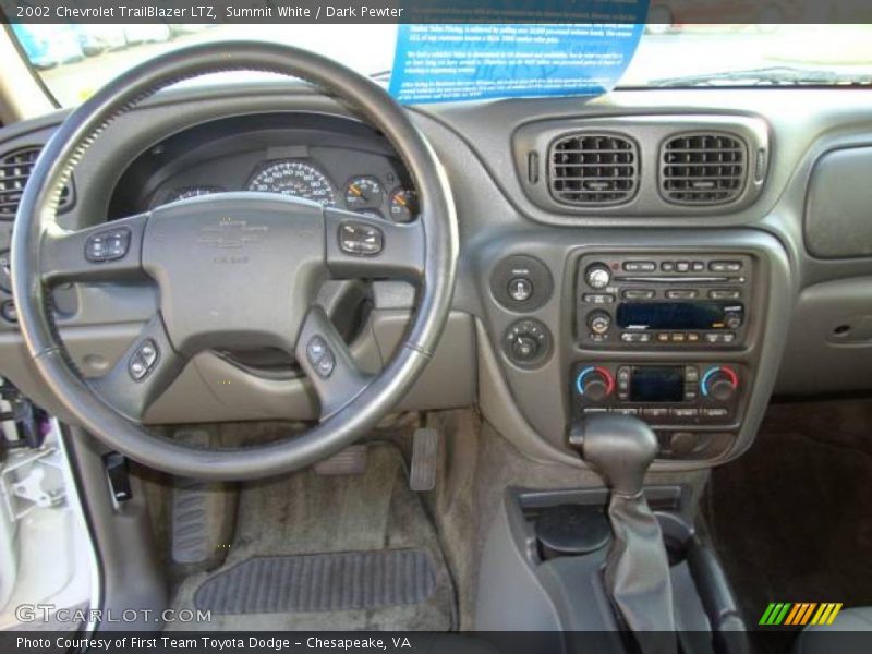 Summit White / Dark Pewter 2002 Chevrolet TrailBlazer LTZ