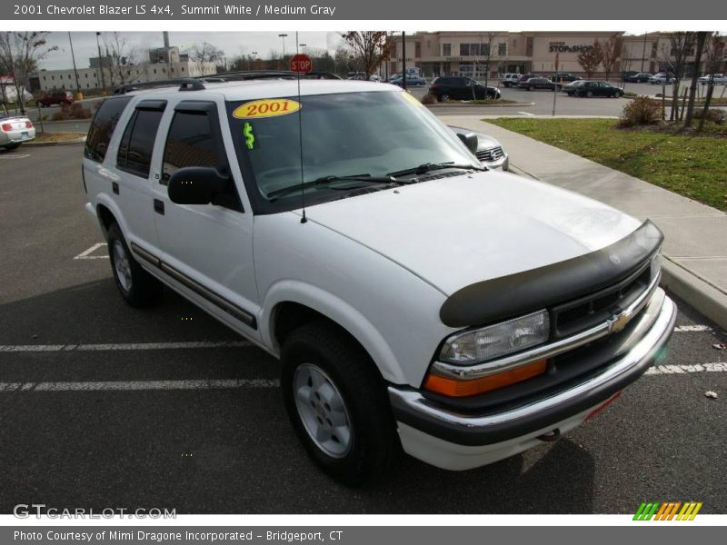 Summit White / Medium Gray 2001 Chevrolet Blazer LS 4x4