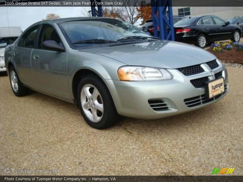 Satin Jade Pearl / Dark Slate Gray 2005 Dodge Stratus SXT Sedan