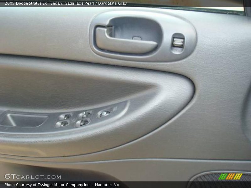 Satin Jade Pearl / Dark Slate Gray 2005 Dodge Stratus SXT Sedan