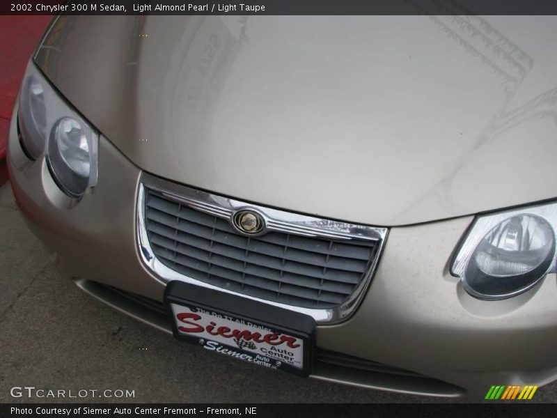 Light Almond Pearl / Light Taupe 2002 Chrysler 300 M Sedan