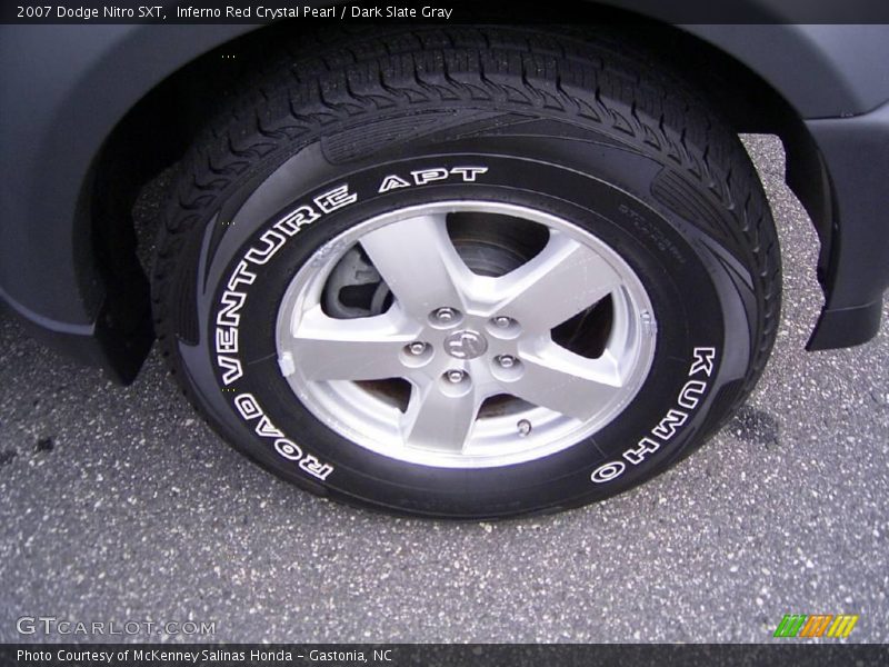 Inferno Red Crystal Pearl / Dark Slate Gray 2007 Dodge Nitro SXT