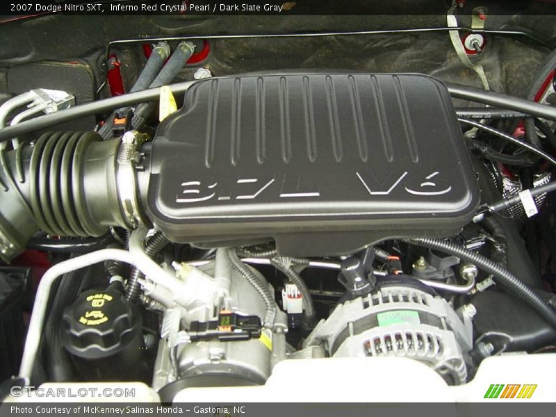 Inferno Red Crystal Pearl / Dark Slate Gray 2007 Dodge Nitro SXT