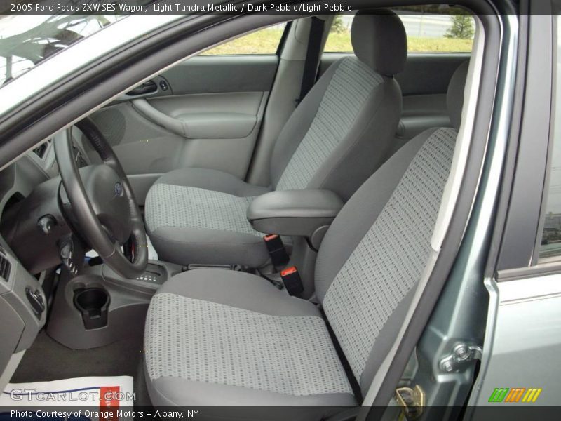 Light Tundra Metallic / Dark Pebble/Light Pebble 2005 Ford Focus ZXW SES Wagon