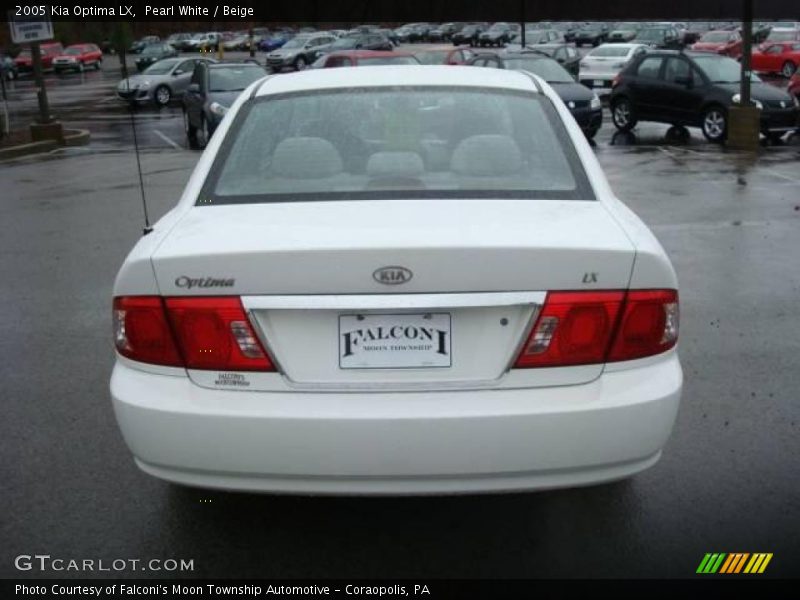 Pearl White / Beige 2005 Kia Optima LX