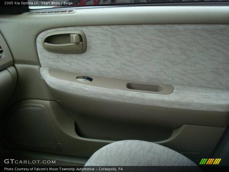 Pearl White / Beige 2005 Kia Optima LX