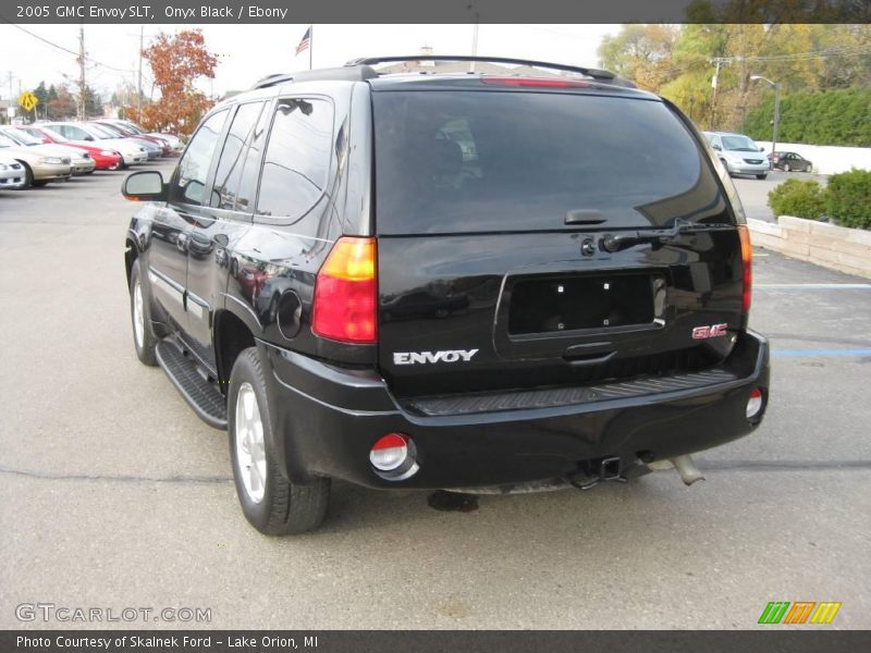 Onyx Black / Ebony 2005 GMC Envoy SLT