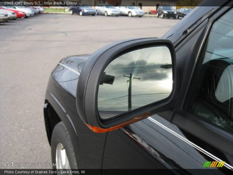 Onyx Black / Ebony 2005 GMC Envoy SLT