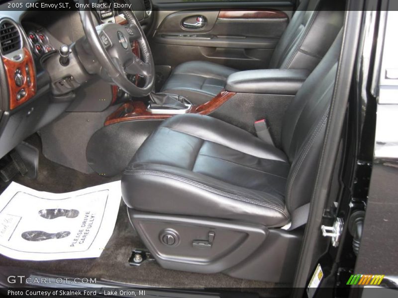 Onyx Black / Ebony 2005 GMC Envoy SLT
