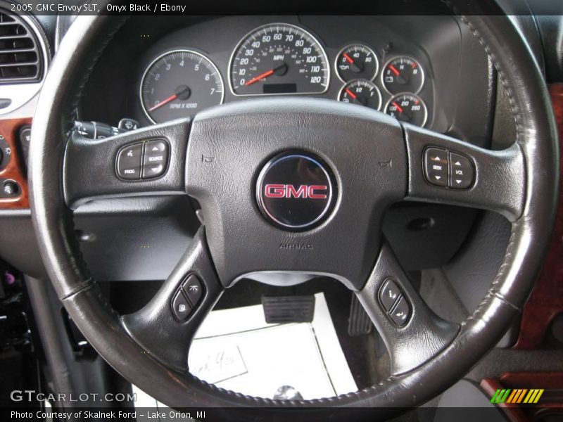 Onyx Black / Ebony 2005 GMC Envoy SLT