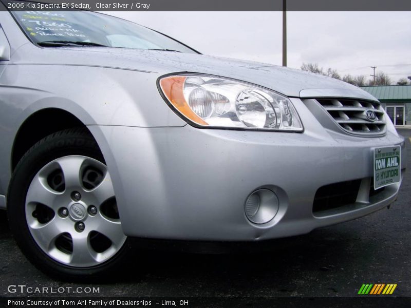 Clear Silver / Gray 2006 Kia Spectra EX Sedan