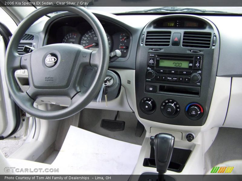 Clear Silver / Gray 2006 Kia Spectra EX Sedan