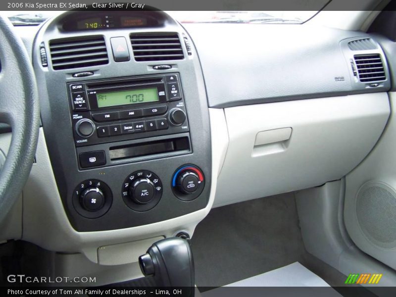 Clear Silver / Gray 2006 Kia Spectra EX Sedan