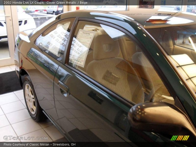 Clover Green Metallic / Beige 2002 Honda Civic LX Coupe
