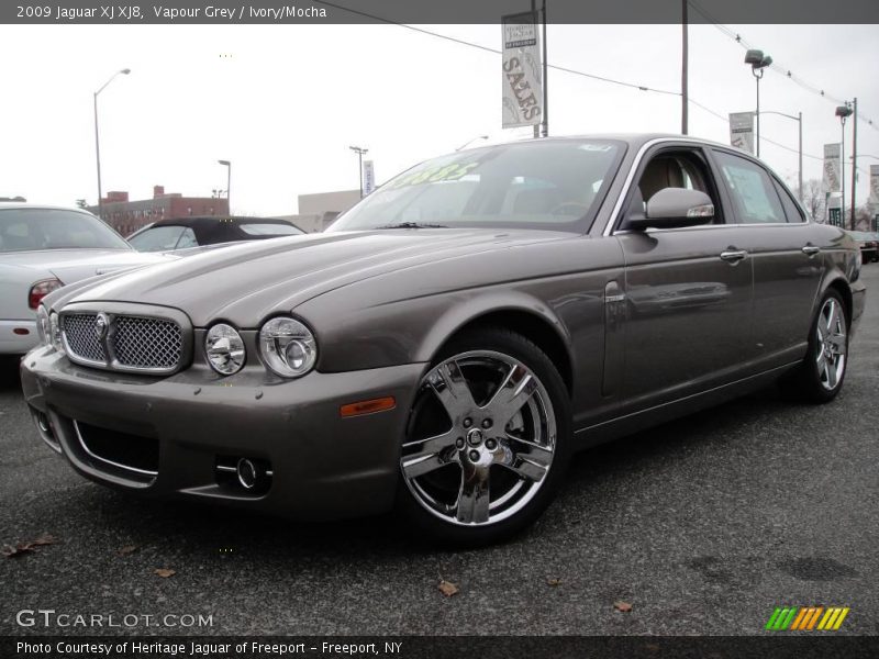 Vapour Grey / Ivory/Mocha 2009 Jaguar XJ XJ8
