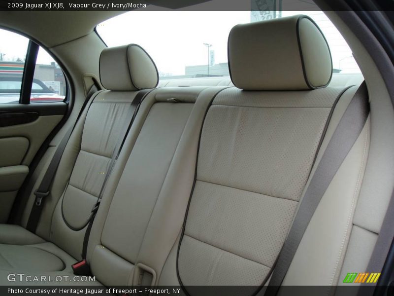 Vapour Grey / Ivory/Mocha 2009 Jaguar XJ XJ8