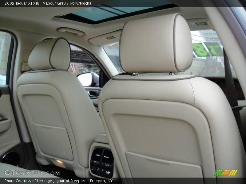 Vapour Grey / Ivory/Mocha 2009 Jaguar XJ XJ8