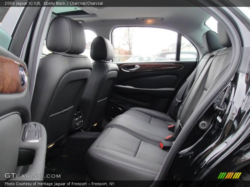 Ebony Black / Charcoal/Charcoal 2009 Jaguar XJ XJ8