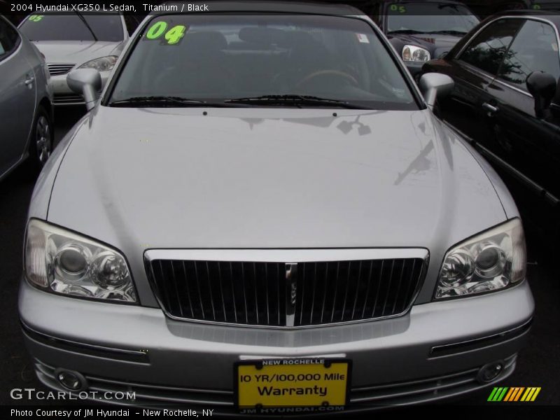 Titanium / Black 2004 Hyundai XG350 L Sedan