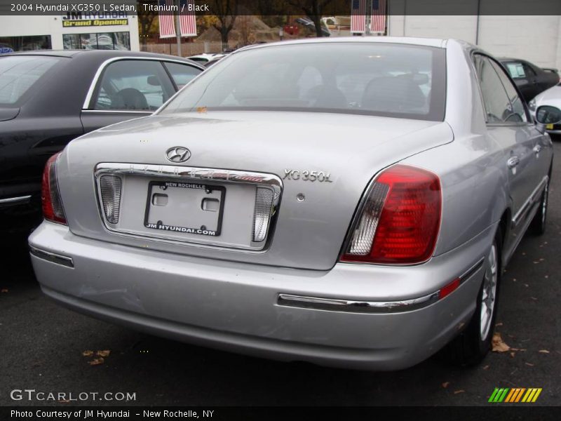 Titanium / Black 2004 Hyundai XG350 L Sedan