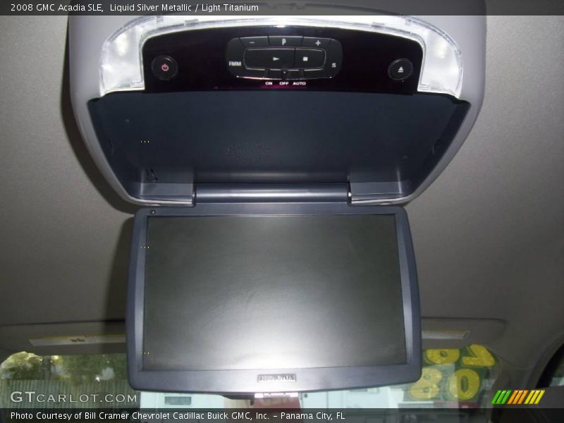 Liquid Silver Metallic / Light Titanium 2008 GMC Acadia SLE