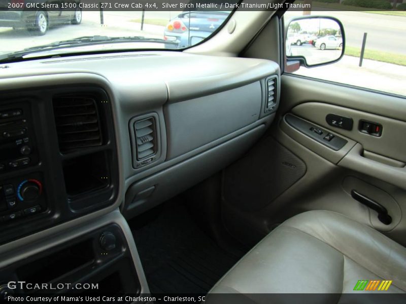 Silver Birch Metallic / Dark Titanium/Light Titanium 2007 GMC Sierra 1500 Classic Z71 Crew Cab 4x4