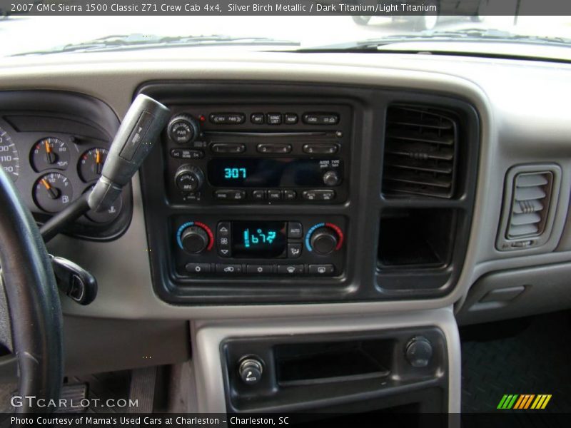 Silver Birch Metallic / Dark Titanium/Light Titanium 2007 GMC Sierra 1500 Classic Z71 Crew Cab 4x4