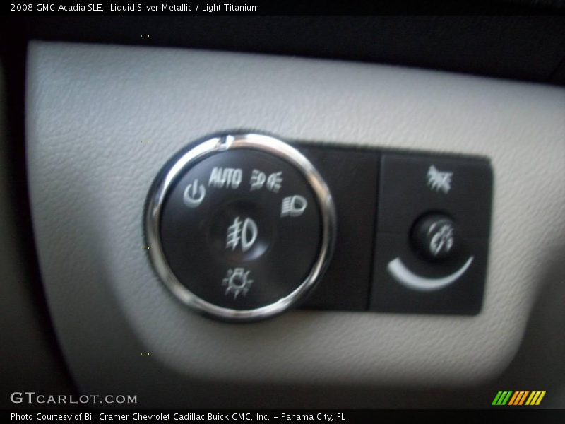 Liquid Silver Metallic / Light Titanium 2008 GMC Acadia SLE