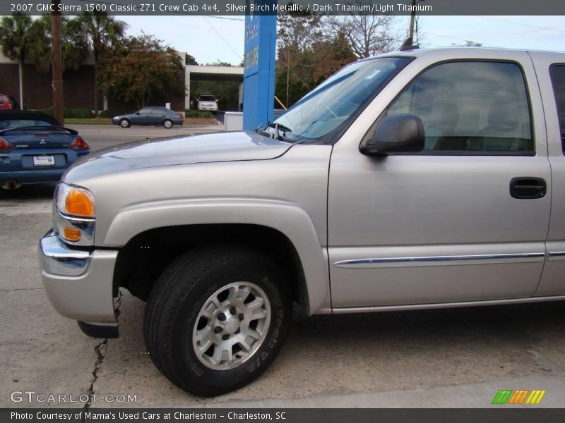 Silver Birch Metallic / Dark Titanium/Light Titanium 2007 GMC Sierra 1500 Classic Z71 Crew Cab 4x4