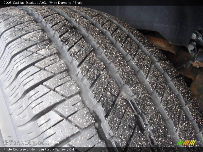 White Diamond / Shale 2005 Cadillac Escalade AWD