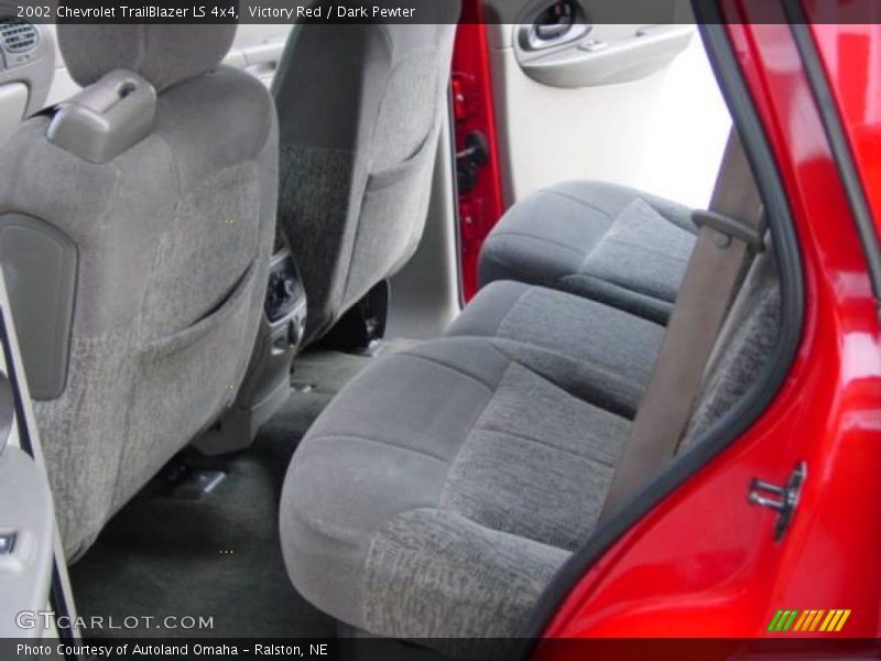 Victory Red / Dark Pewter 2002 Chevrolet TrailBlazer LS 4x4