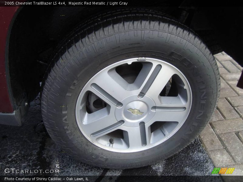 Majestic Red Metallic / Light Gray 2005 Chevrolet TrailBlazer LS 4x4